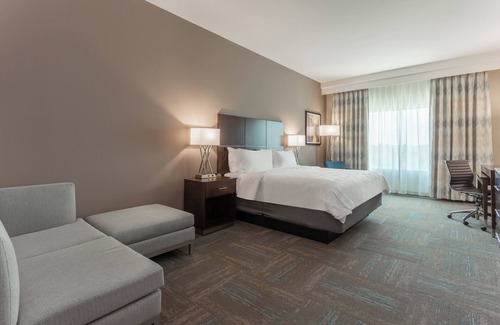 Jefferson City Hotel | Discover Holiday Inn Hotel And Suites Jefferson City