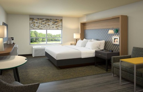 Wayne Hotel | Welcoming Holiday Inn Indianapolis Airport Area N Awaits You