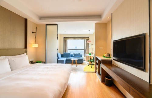 Kunshan Hotel | Discover Holiday Inn Kunshan: 4-Star Comfort & Family-Friendly Amenities