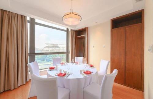 Kunshan Hotel | Discover Holiday Inn Kunshan: 4-Star Comfort & Family-Friendly Amenities