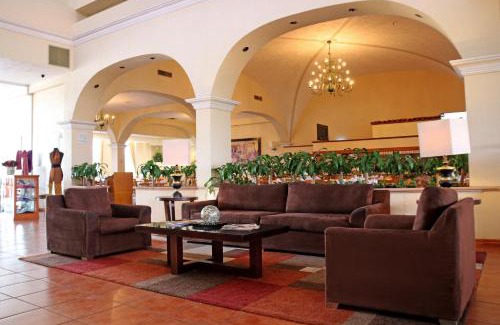 La Piedad Hotel | Relax at Holiday Inn La Piedad, IHG Hotel with Ocean View