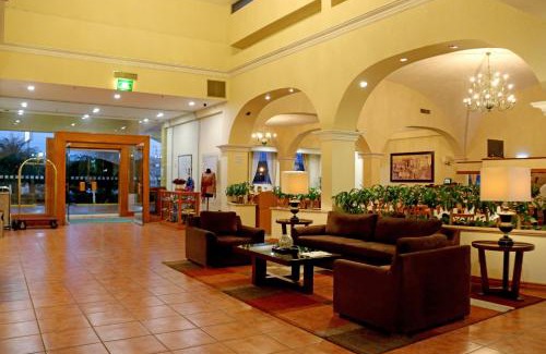 La Piedad Hotel | Relax at Holiday Inn La Piedad, IHG Hotel with Ocean View