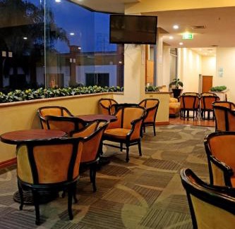La Piedad Hotel | Relax at Holiday Inn La Piedad, IHG Hotel with Ocean View
