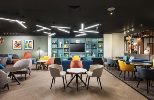 Ossett Hotel | Comfortable Stay at Holiday Inn Leeds-Wakefield, 4-Star Hotel