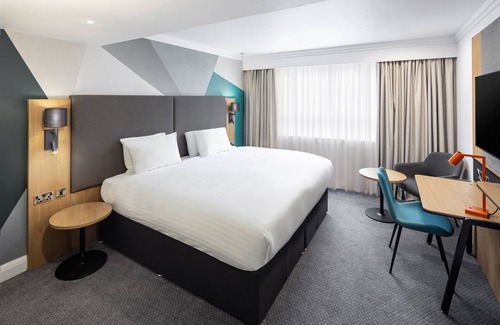 St. Mary's Hotel | Family-Friendly Holiday Inn London-Bexley with Spa & Dining