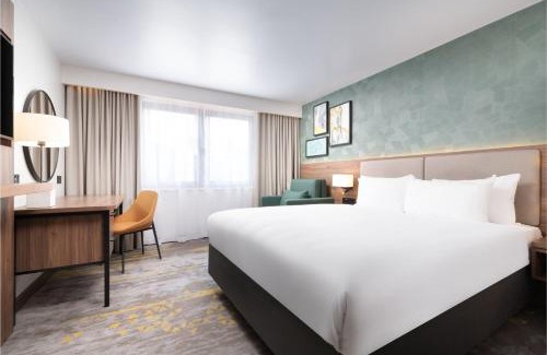 Worth Hotel | Modern Comfort at Holiday Inn London Gatwick - Worth
