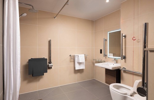 Worth Hotel | Discover Holiday Inn London Gatwick - Worth, a Top 4-Star Stay