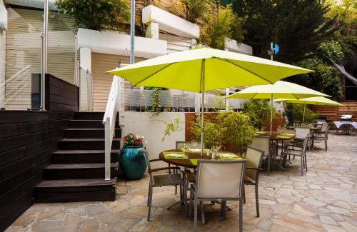 La Demi - Lune Hotel | Comfortable Stay at Holiday Inn Lyon Vaise, IHG Hotel