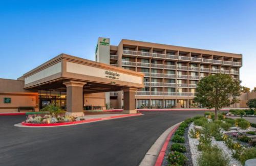 Rio Lindo Hotel | Discover Comfort at Courtyard by Marriott Oxnard/Ventura