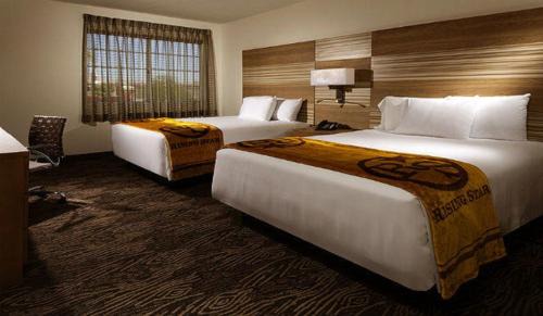 Mesquite Hotel | Family-Friendly Rising Star Sports Ranch Resort with Pool