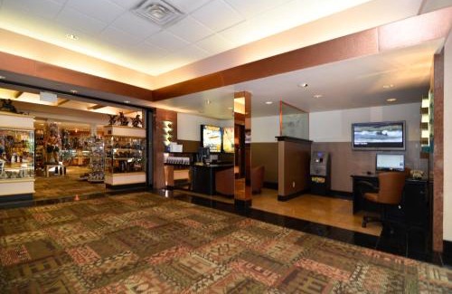 Tusayan Resort | Explore Squire Resort at the Grand Canyon - 4-Star Retreat