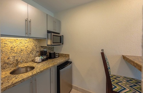 San Jose Hotel | Enjoy Family-Friendly Comfort at Holiday Inn San Jose La Sabana