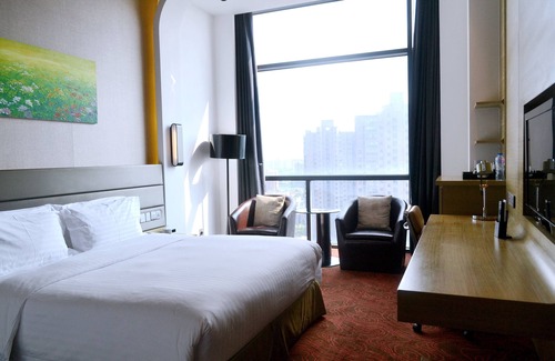 Songjiang Hotel | Discover Holiday Inn Shanghai Songjiang: 4-Star Comfort Awaits