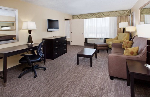 Shreveport Commercial Historic District Hotel | Discover Holiday Inn Shreveport Downtown with Pool & Spa
