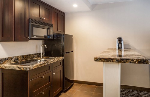 South Jordan Hotel | Experience Holiday Inn South Jordan - SLC South with Pool & Spa