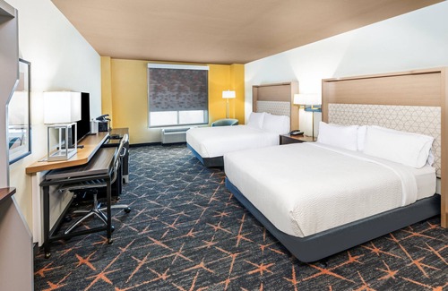 Stillwater Hotel | Discover Holiday Inn Stillwater: Family-Friendly Comfort