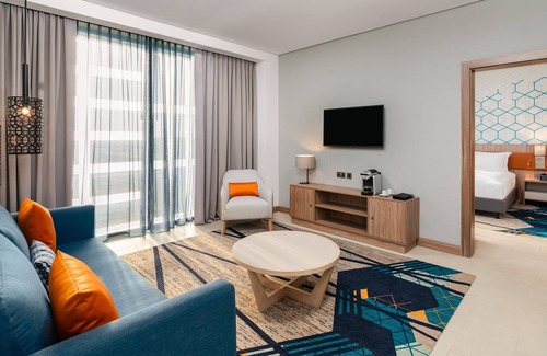 Al Jubail Hotel | Experience Holiday Inn & Suites Al Jubail: Rated 9.4/10!