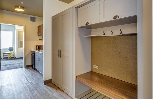 Bellingham Hotel | Experience Comfort at Holiday Inn & Suites Bellingham