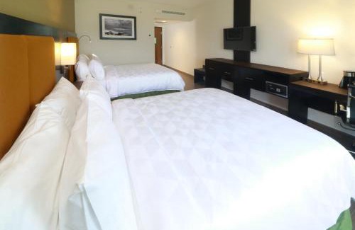 Tampico Hotel | Explore Holiday Inn Tampico-Altamira: 5-Star Comfort Awaits