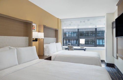 Church and Wellesley Hotel | Explore Holiday Inn Toronto Downtown Centre with Pool & Spa