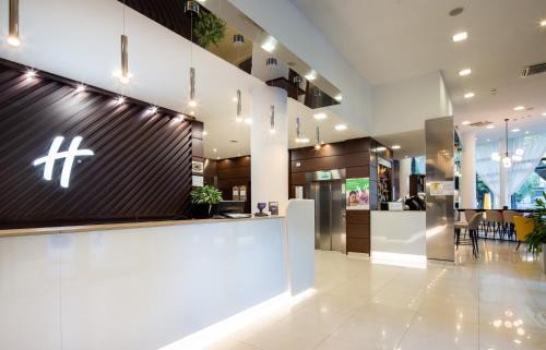 San Paolo Hotel | Discover Holiday Inn Turin Corso Francia: Family-Friendly Stay