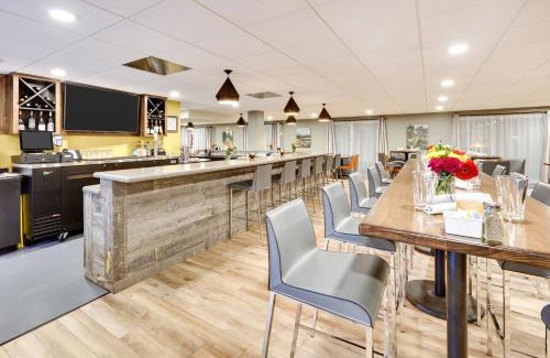 Twin Falls Hotel | Discover Holiday Inn Twin Falls: Rated 8.9 with Great Amenities