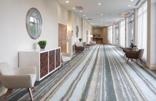 Winchester Hotel | Historic Gateway Awaits at Holiday Inn Winchester Southeast