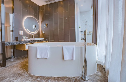 Yanta Qu Hotel | Comfortable Stay at Holiday Inn Xi’an High Tech Zone