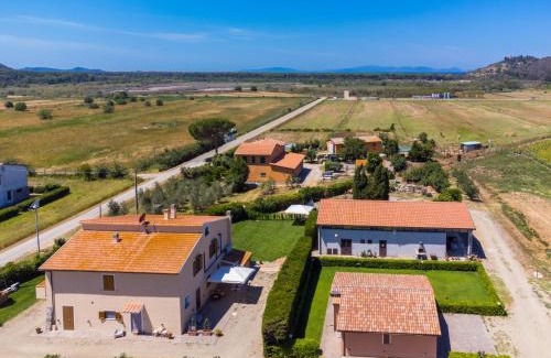 Castiglione della Pescaia House | Guest Rated 9.4: Pet-Friendly Holiday Home Alma Awaits