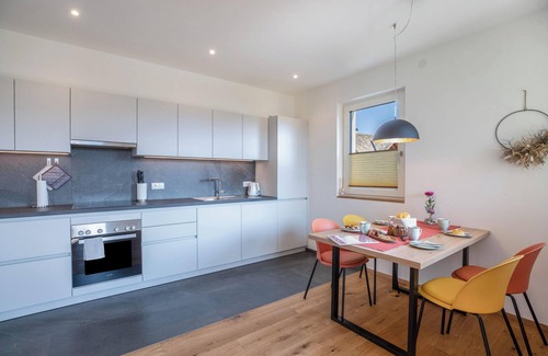 St. Michael/San Michele Apartment | Cozy Apartment 'Meine Bleibe - Terra' with Garden & Mountain Views