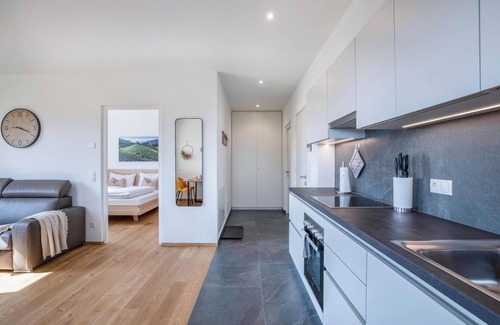 St. Michael/San Michele Apartment | Cozy Apartment 'Meine Bleibe - Terra' with Garden & Mountain Views