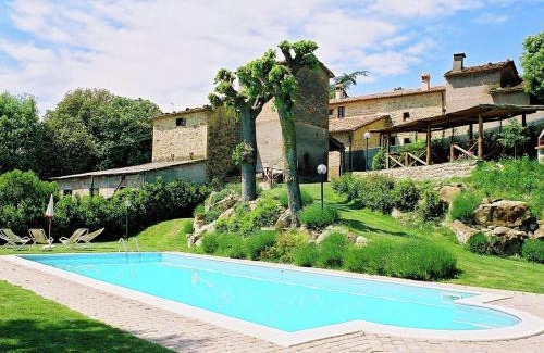 Bivio Lugnano House | Inviting Holiday Home in Umbria with Pool & Pet-Friendly