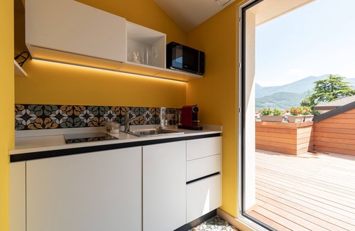 Riva del Garda Bed & Breakfast | Top-Rated Holiday IV Gardan: Pool, Spa & Family-Friendly