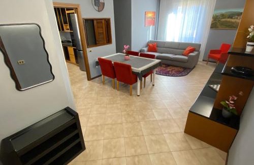 Cannobio Apartment | Inviting Holiday Lido Cannobio - Child-Friendly Retreat
