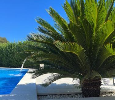 Okrug Gornji House | Experience Holiday Luxury Resort Sundance with Ocean Views