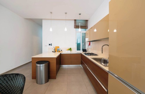 Sliema Apartment | Holiday Memories at Sliema Townhouse