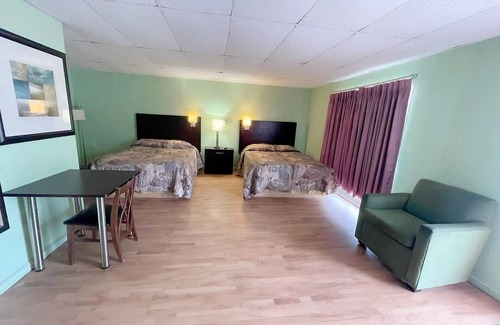 Springhill Hotel | Budget-Friendly Holiday Motel with Family Amenities
