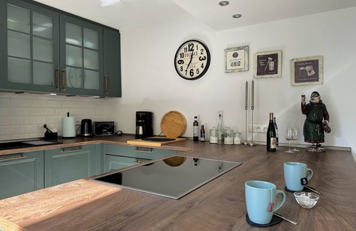 Merl Apartment | Relaxing Retreat at Klosterblick Holiday Home in Zell