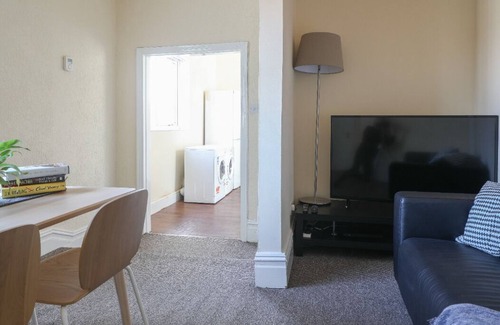 Offerton Apartment | Comfortable Holiday Rental with Family-Friendly Amenities