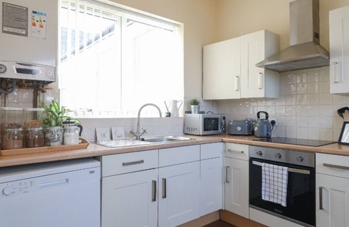 Offerton Apartment | Comfortable Holiday Rental with Family-Friendly Amenities