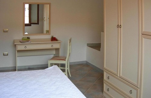 Maiorca Apartment | Discover Li Troni Budoni: Family-Friendly & Pet Welcoming