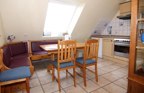 Stolpe Apartment | Cozy Holiday Resort in Stolpe with Parking & Pet Friendly