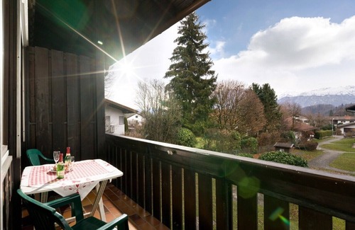 Oberaudorf Apartment | Pet-Friendly Holiday Resort Oberauorf: Relax by the Lake