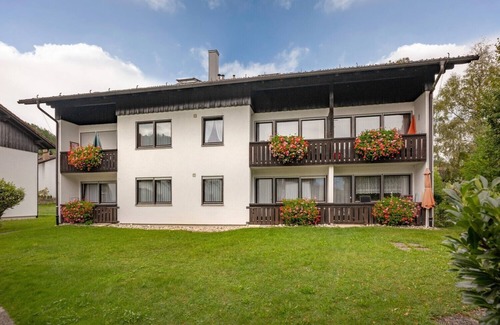 Oberaudorf Apartment | Relaxing Stay at Holiday Resort Oberaudorf with Lake Views
