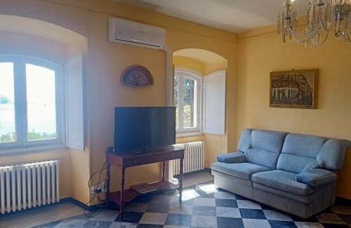 Voltri Apartment | Villa D'Albertis: Pet-Friendly Stay with Breakfast Included