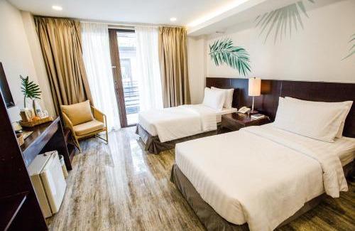 San Vicente Hotel | Relax at Holiday Suites Port Barton with Ocean View Amenities