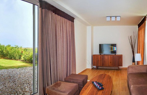 Andravida-Kyllini House | Relax at Holiday Villa Kyllini: Family-Friendly Retreat