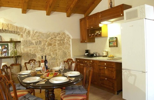 Banj Villa | Relaxing Holiday Villa with Pool and Ocean View at Blue Tree