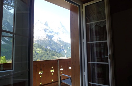 Grindelwald Apartment | Escape to Eiger North Wall with Family-Friendly Amenities