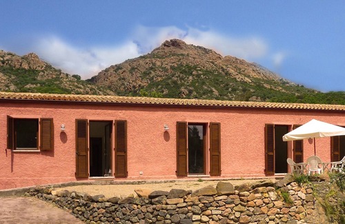 Bortigiadas House | Escape to Countryside Sardinia: Spa & Family-Friendly Stay